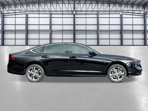 New 2026 Honda Accord EX-L image 6