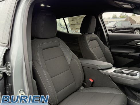 New 2026 Chevrolet Equinox EV LT image 21