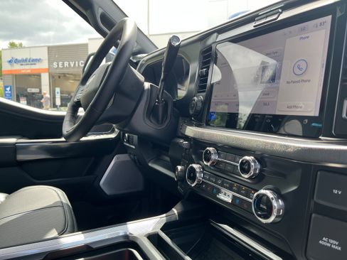 New 2026 Ford F250 Platinum AWD/4WD image 14