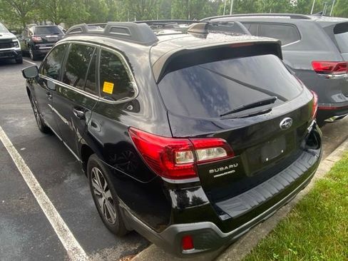 Used 2019 Subaru Outback 3.6R Limited w/ Popular Package #2 AWD/4WD image 3