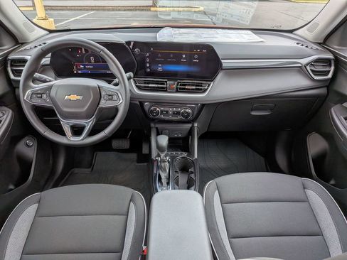 New 2026 Chevrolet TrailBlazer LT w/ Convenience Package image 7