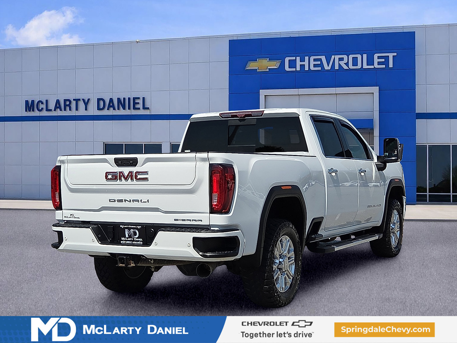 Used 2021 GMC Sierra 2500 Denali w/ Denali Ultimate Package AWD/4WD image 5