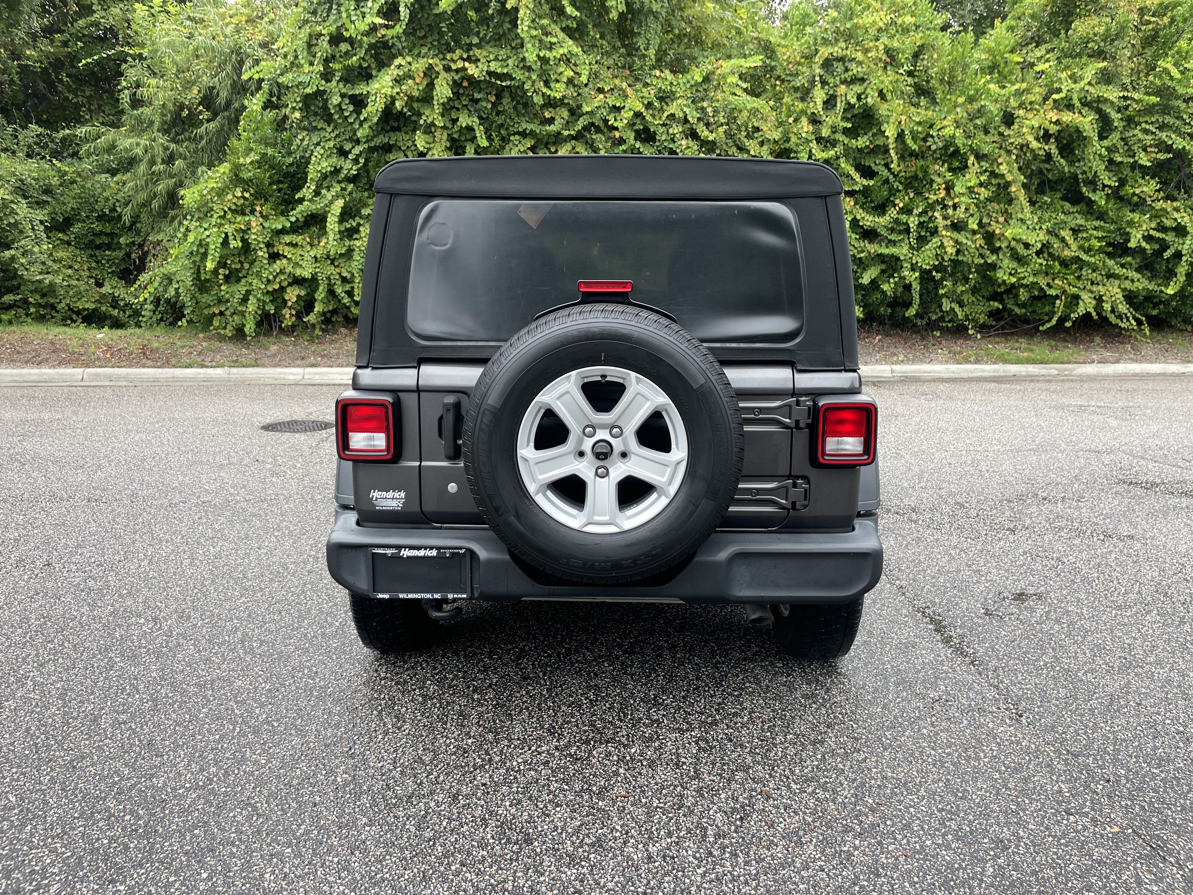 Used 2019 Jeep Wrangler Unlimited Sport S AWD/4WD image 8