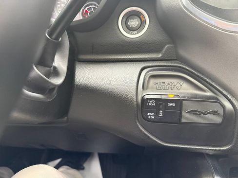 Used 2024 RAM 2500 Laramie w/ Night Edition AWD/4WD image 16
