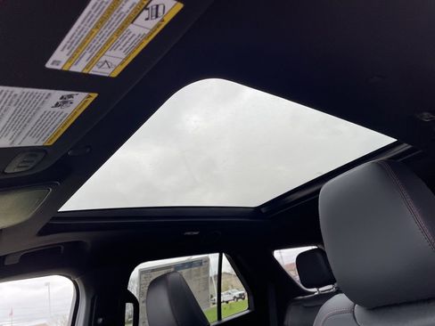 New 2026 Ford Explorer ST-Line AWD/4WD image 10