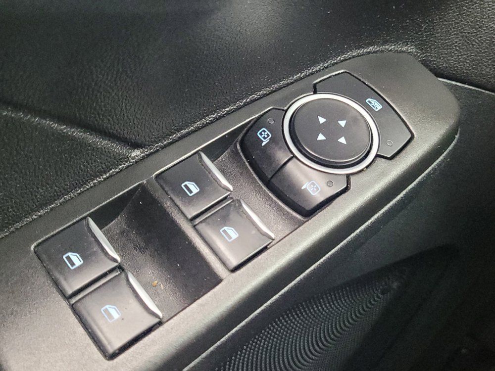 Used 2021 Ford Escape SE FWD image 27