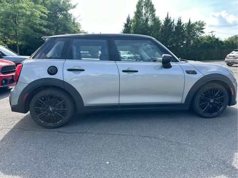 Used 2024 MINI Cooper S FWD image 6