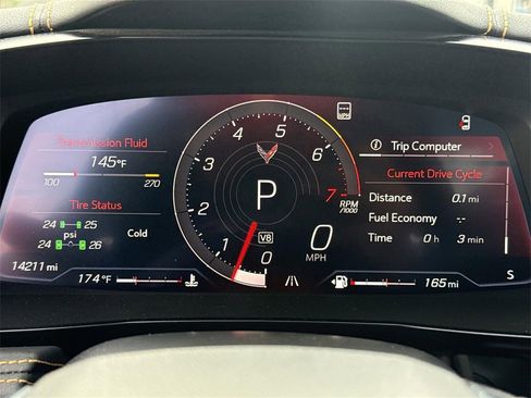 Used 2021 Chevrolet Corvette Stingray w/ Engine Appearance Package image 10