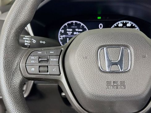Certified 2023 Honda HR-V LX image 12