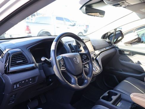 Certified 2022 Honda Odyssey Elite image 9