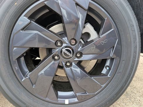 New 2026 Nissan Rogue SV FWD image 6
