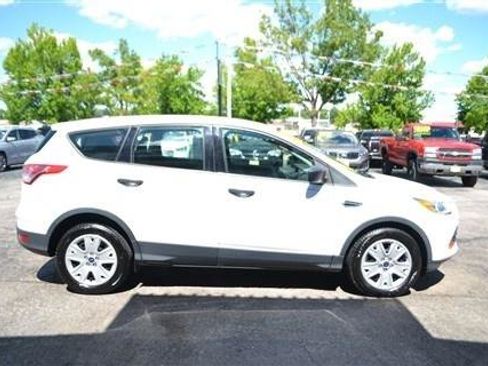 Used 2016 Ford Escape S FWD image 5