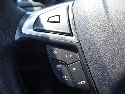 Used 2024 Ford Edge SEL w/ Convenience Package AWD/4WD image 13