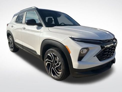 New 2025 Chevrolet TrailBlazer RS w/ Convenience Package image 7