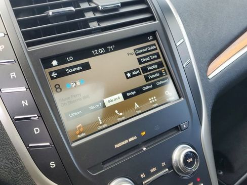 Used 2016 Lincoln MKC Reserve w/ Lincoln MKC Climate Package AWD/4WD image 16