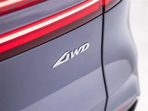 New 2026 Genesis GV70 2.5T image 16