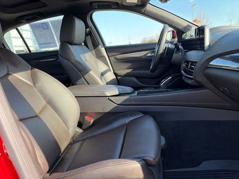 Used 2025 Cadillac CT5 Sport w/ Technology Package AWD/4WD image 13