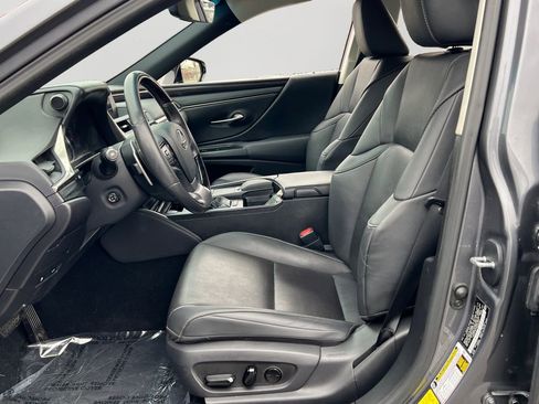 Certified 2021 Lexus ES 350 w/ Premium Package image 14