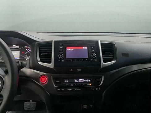 Used 2019 Honda Ridgeline Sport image 22