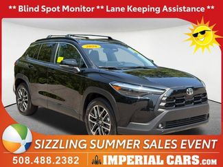 Used 2026 Toyota Corolla Cross XLE AWD/4WD video 1