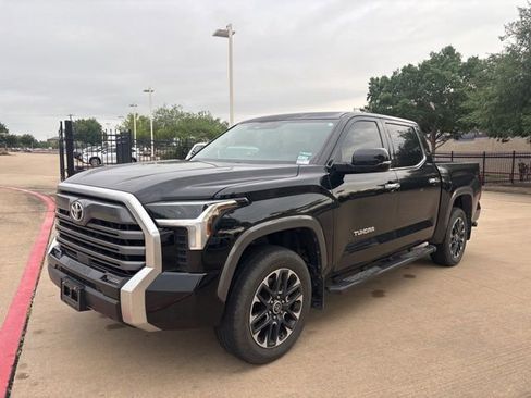 Used 2024 Toyota Tundra Limited w/ Power Package AWD/4WD image 1