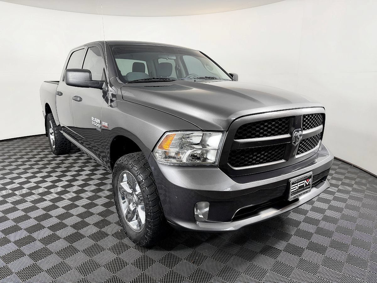 Used 2019 RAM 1500 Express w/ Express Value Package AWD/4WD image 5
