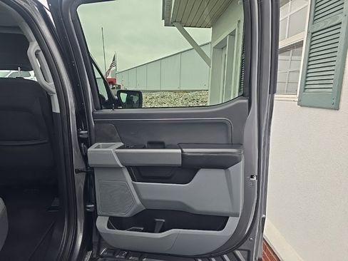 Used 2024 Ford F150 XLT w/ Mobile Office Package image 20