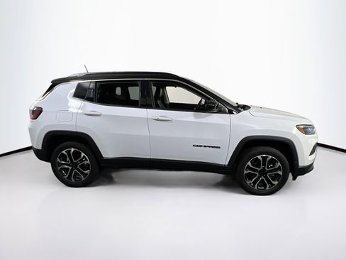 Used 2022 Jeep Compass Limited w/ Sun and Sound Group image 4