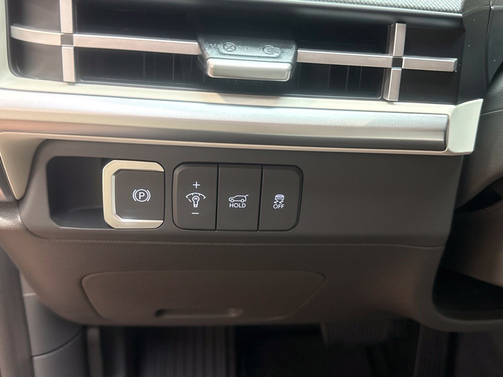 New 2027 Hyundai Santa Fe SE FWD image 24