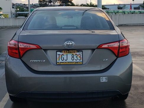 Used 2018 Toyota Corolla LE FWD image 8