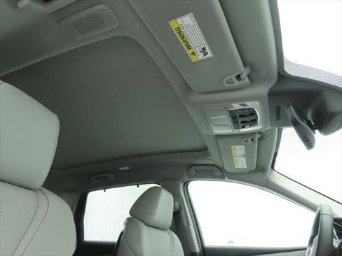 Used 2026 Acura MDX w/ Technology Package FWD image 19