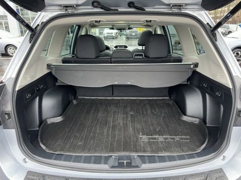 Used 2023 Subaru Forester Premium image 25