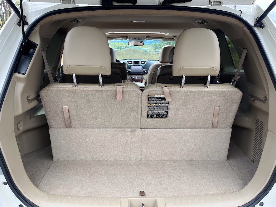 Used 2011 Toyota Highlander Limited w/ Tow Pkg FWD image 47