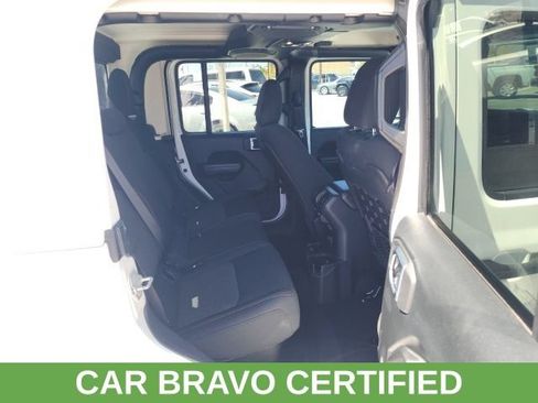 Used 2021 Jeep Gladiator Mojave AWD/4WD image 28