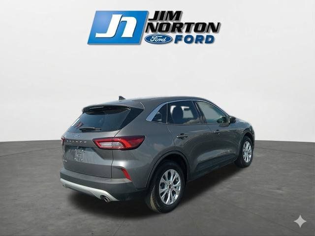 Used 2024 Ford Escape Active FWD image 10