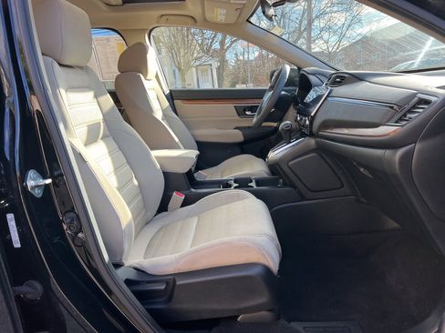 Used 2017 Honda CR-V EX image 25