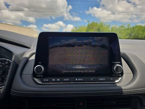 New 2026 Nissan Rogue SV FWD image 9