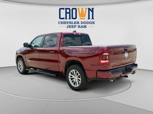 Used 2024 RAM 1500 Laramie AWD/4WD image 5