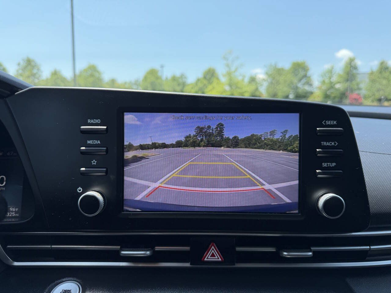 Used 2022 Hyundai Elantra SEL FWD image 23