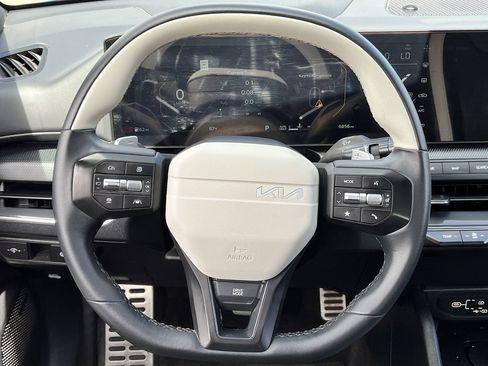 Used 2025 Kia K4 GT-Line Turbo FWD image 11