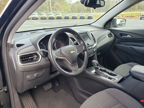 Used 2022 Chevrolet Equinox LT w/ Driver Convenience Package FWD image 29