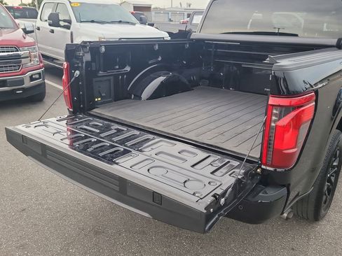 Used 2024 Ford F150 XLT w/ XLT Black Appearance Package image 7