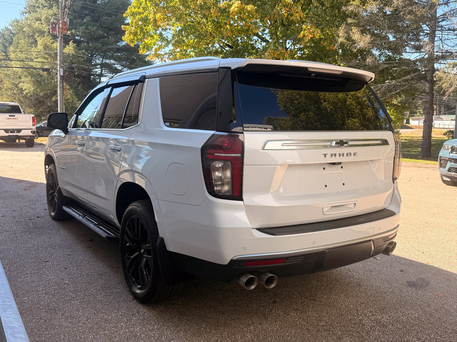 Used 2023 Chevrolet Tahoe High Country AWD/4WD image 6