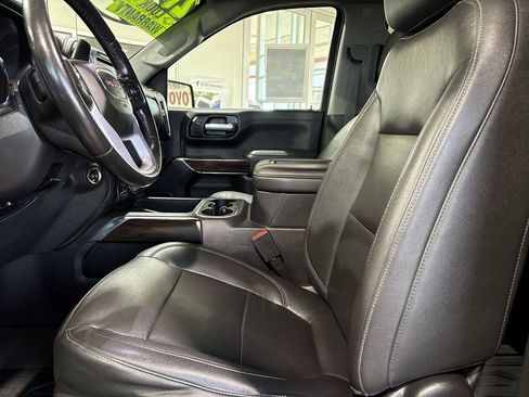 Used 2021 GMC Sierra 1500 SLT w/ SLT Premium Plus Package AWD/4WD image 11