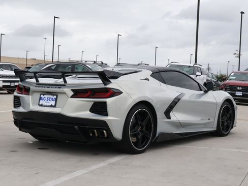 Used 2021 Chevrolet Corvette Stingray Preferred Cpe w/ Z51 Performance Package image 5