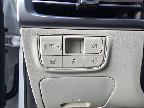 New 2026 Hyundai Tucson SEL image 18