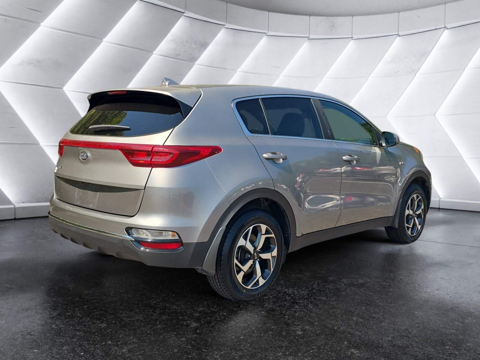 Used 2021 Kia Sportage LX AWD/4WD image 5