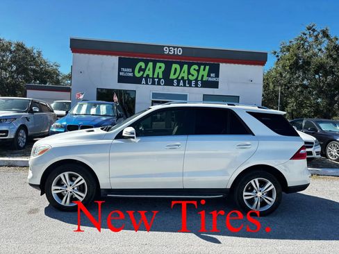 Used 2014 Mercedes-Benz ML 350 BlueTEC 4MATIC image 2