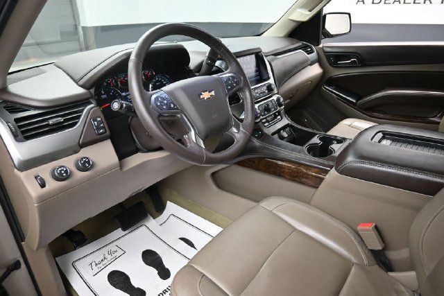 Used 2016 Chevrolet Tahoe LT w/ Luxury Package AWD/4WD image 19