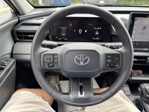 Used 2026 Toyota RAV4 XLE Premium AWD/4WD image 18